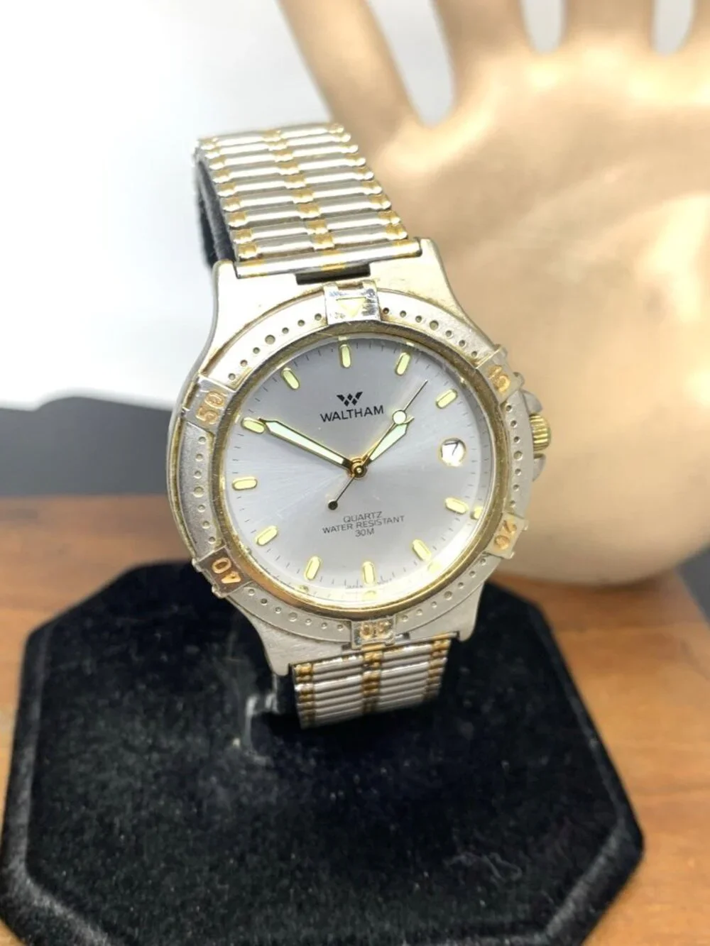 Waltham Mens Watch Vintage Quartz Silver Dial Date Two Tone Steel Expansion Band